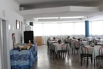 Harmony Hotel 2*